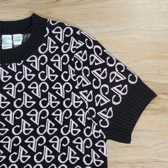 🔸️NWT H&M Divided Black & Pink Short Sleeve Cropped Sweater - Picture 15 of 16